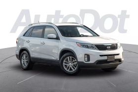 2015 KIA SORENTO SUV 4-CYL, GDI, 2.4 LITER LX SPORT UTILITY 4D