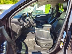 2022 FORD ESCAPE SUV 4-CYL, HYBRID, 2.5 LITER SEL HYBRID SPORT UTILITY 4D