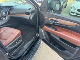 2015 CADILLAC ESCALADE ESV SUV V8, 6.2 LITER LUXURY SPORT UTILITY 4D