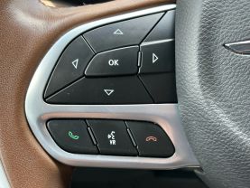 2021 CHRYSLER PACIFICA HYBRID VAN V6, HYBRID, 3.6 LITER LIMITED VAN 4D at T&T Repairables - used car dealership in Spencer, Indiana.