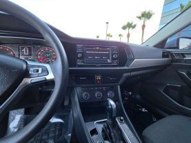 2021 Volkswagen Jetta - Image 18