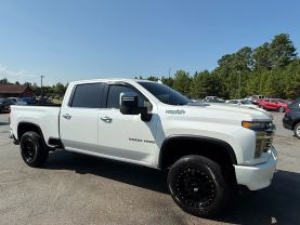 2020 Chevrolet Silverado 2500 Hd Crew Cab High Country Pickup 4d 6 1/2 Ft - Image 9