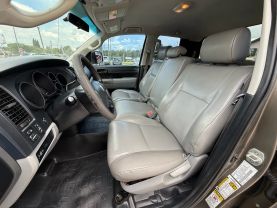 2013 TOYOTA TUNDRA DOUBLE CAB PICKUP V8, 4.6 LITER PICKUP 4D 6 1/2 FT