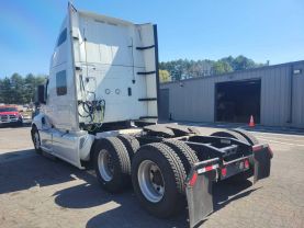 2018 INTERNATIONAL LT - - LT625