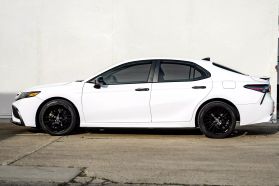 2021 Toyota Camry - Image 12