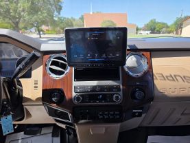 2011 FORD F250 SUPER DUTY CREW CAB PICKUP V8, TURBO DIESEL, 6.7L LARIAT PICKUP 4D 6 3/4 FT