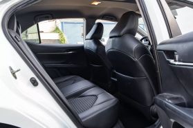 2021 Toyota Camry - Image 38