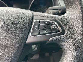 2017 Ford Focus - Image 10
