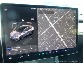 -2022 Tesla Model Y - Image 14