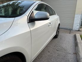 2017 VOLVO S60