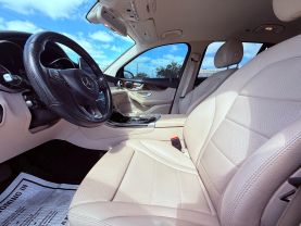 2019 MERCEDES-BENZ GLC