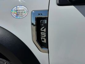 2017 FORD F450 SUPER DUTY REGULAR CAB & CHASSIS CAB_CHASSIS V8, TURBO DIESEL, 6.7L XL 2D