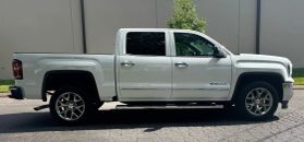 2018 GMC SIERRA 1500 CREW CAB PICKUP V8, ECOTEC3, 5.3 LITER SLT PICKUP 4D 5 3/4 FT