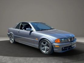 2001 BMW 3 SERIES CONVERTIBLE 6-CYL, 2.5 LITER 325CIC CONVERTIBLE 2D