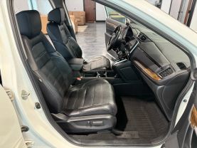 2018 HONDA CR-V SUV 4-CYL, TURBO, 1.5 LITER TOURING SPORT UTILITY 4D