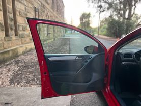 2013 VOLKSWAGEN GOLF HATCHBACK 5-CYL, 2.5 LITER 2.5L HATCHBACK 4D