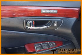 2010 LEXUS LS SEDAN V8, 4.6 LITER LS 460 SEDAN 4D
