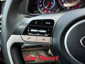 2022 Hyundai Elantra - Image 23
