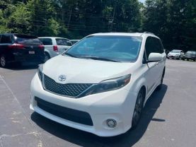 2015 TOYOTA SIENNA VAN V6, 3.5 LITER SE PREMIUM MINIVAN 4D