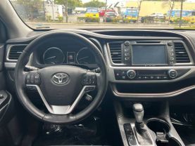 2019 TOYOTA HIGHLANDER SUV GRAY AUTOMATIC - Iron Cars Inc