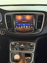 2016 CHRYSLER 200