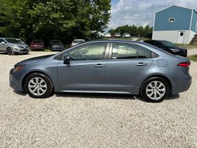 2022 TOYOTA COROLLA SEDAN 4-CYL, 1.8 LITER LE SEDAN 4D at T&T Repairables - used car dealership in Spencer, Indiana.
