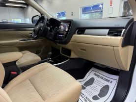 2017 MITSUBISHI OUTLANDER