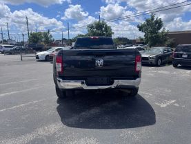2019 RAM 3500 CREW CAB