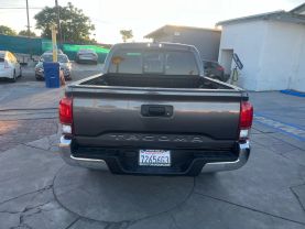 2022 TOYOTA TACOMA DOUBLE CAB PICKUP 4-CYL, 2.7 LITER SR5 PICKUP 4D 5 FT