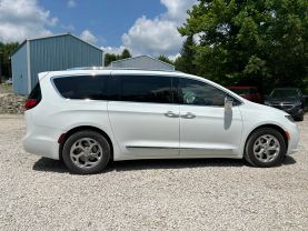 2021 CHRYSLER PACIFICA HYBRID VAN V6, HYBRID, 3.6 LITER LIMITED VAN 4D at T&T Repairables - used car dealership in Spencer, Indiana.