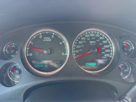 2013 CHEVROLET SILVERADO 2500 HD CREW CAB PICKUP V8, TURBO DIESEL, 6.6L LTZ PICKUP 4D 6 1/2 FT