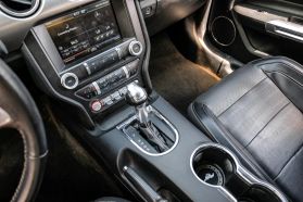 2015 Ford Mustang - Image 28