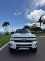 2018 CHEVROLET SILVERADO 2500 HD CREW CAB PICKUP V8, TURBO DIESEL, 6.6 LITER LTZ PICKUP 4D 6 1/2 FT