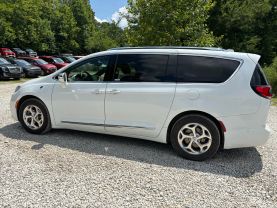 2021 CHRYSLER PACIFICA HYBRID VAN V6, HYBRID, 3.6 LITER LIMITED VAN 4D at T&T Repairables - used car dealership in Spencer, Indiana.
