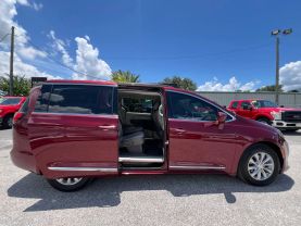2017 CHRYSLER PACIFICA VAN V6, 3.6 LITER TOURING-L MINIVAN 4D