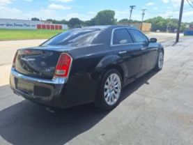 2013 CHRYSLER 300 SEDAN V6, 3.6 LITER 300 MOTOWN SEDAN 4D