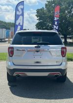 2017 Ford Explorer - Image 4