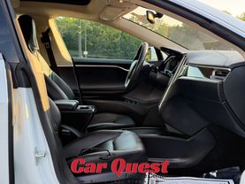 2016 Tesla Model S - Image 17