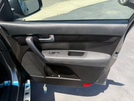 2014 KIA SORENTO SUV V6, GDI, 3.3 LITER LX SPORT UTILITY 4D