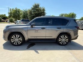 2024 LEXUS LX SUV V6, TWIN TURBO, 3.4 LITER LX 600 LUXURY SPORT UTILITY 4D