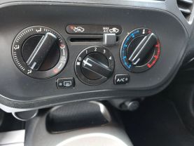 2013 NISSAN JUKE SUV 4-CYL, TURBO, 1.6 LITER S SPORT UTILITY 4D