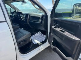 2017 RAM 3500 CREW CAB PICKUP 6-CYL, TURBO DSL, 6.7L TRADESMAN PICKUP 4D 8 FT