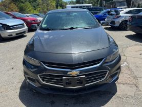 2017 Chevrolet Malibu - Image 5