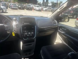 2019 DODGE GRAND CARAVAN PASSENGER PASSENGER V6, FLEX FUEL, 3.6 LITER SE MINIVAN 4D