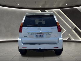 2004 LEXUS GX SUV V8, 4.7 LITER GX 470 SPORT UTILITY 4D