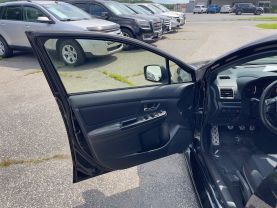 2017 SUBARU WRX