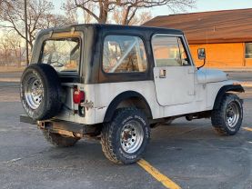 1985 JEEP CJ-7 SUV - LAREDO UTILITY