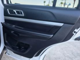 2016 Ford Explorer - Image 14