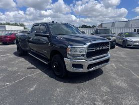 2019 RAM 3500 CREW CAB
