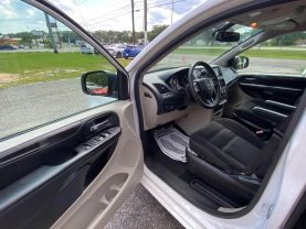 2020 DODGE GRAND CARAVAN PASSENGER PASSENGER V6, VVT, 3.6 LITER SE MINIVAN 4D